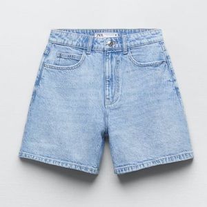 Zara high waisted mom shorts, excellent condition.
